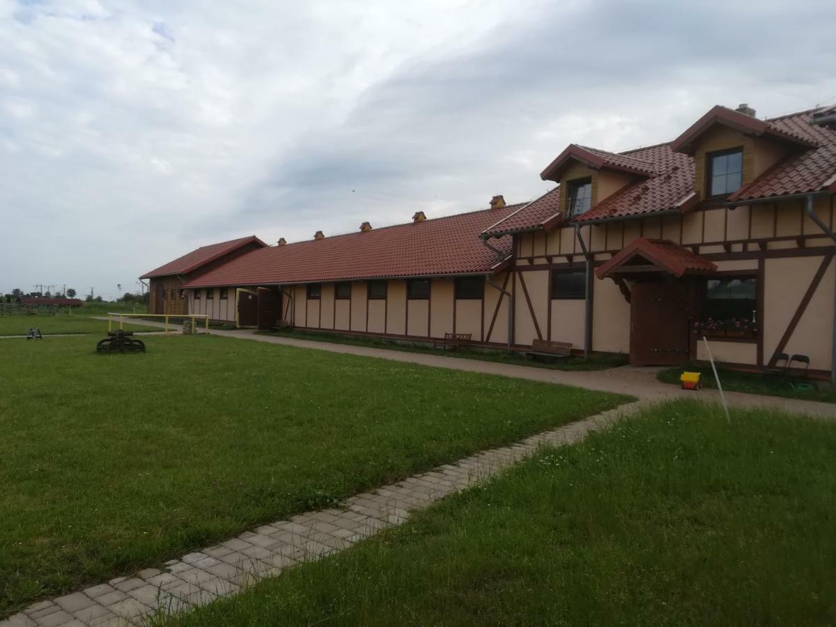 Pensjonat Przy Stajni Kierzkowo  Bagian luar foto
